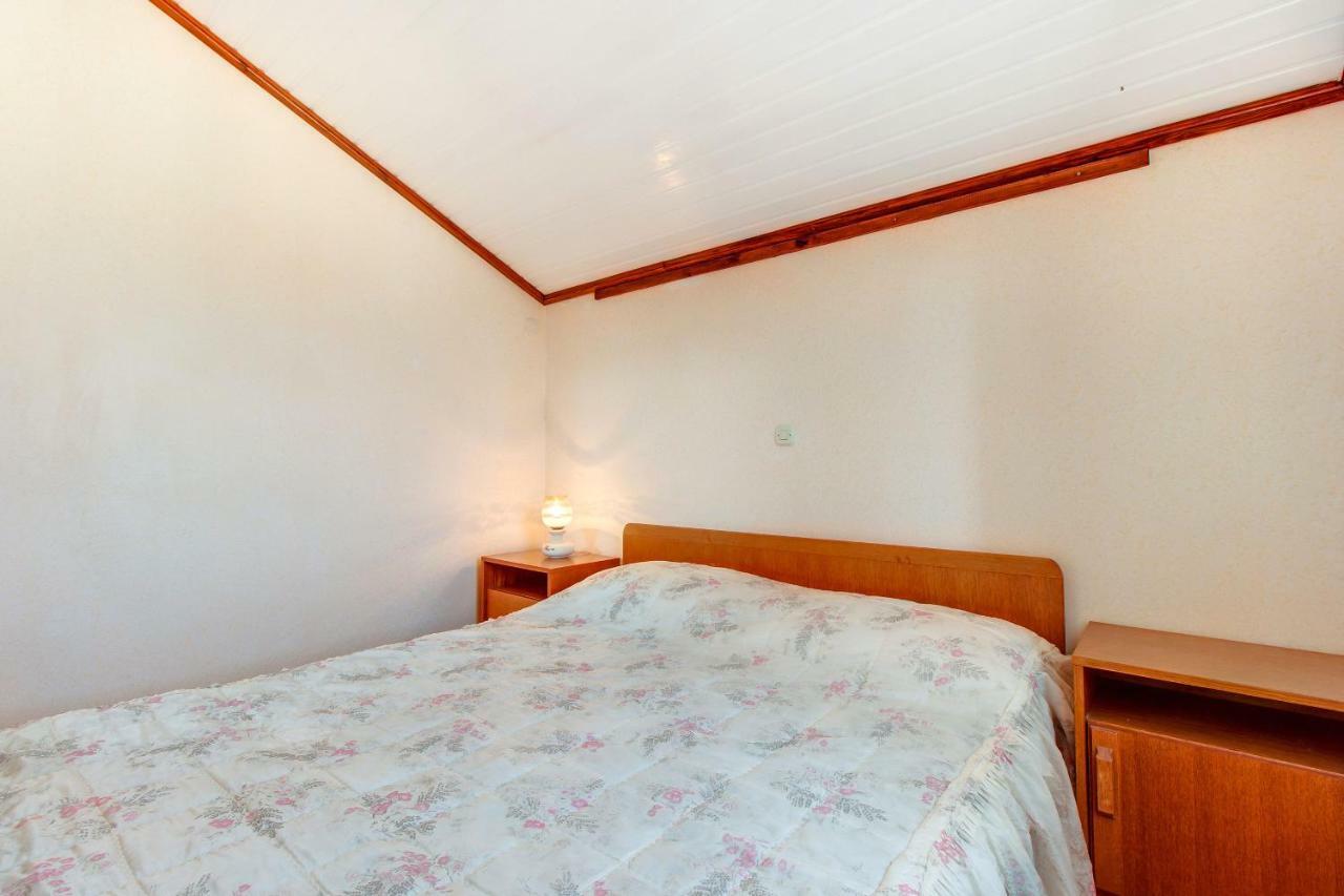 Apartment Danilo Mali Losinj Bagian luar foto