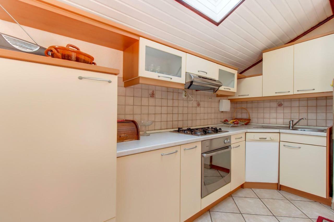 Apartment Danilo Mali Losinj Bagian luar foto